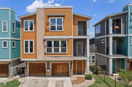 2004 Dinsdale Ln, Austin, TX, 78741-7091 | Card Image