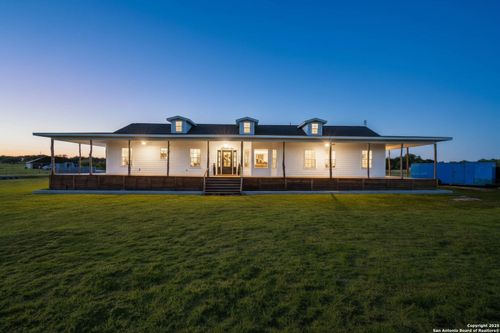 125 Colt Trl, Natalia, TX, 78059-2088 | Card Image