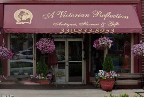 28 Lincoln Way E, Massillon, OH, 44646 | Card Image