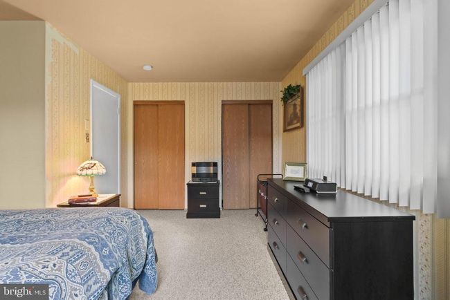 305 Chestnut St, House other with 2 bedrooms, 1 bathrooms and null parking in Freemansburg PA | Image 14