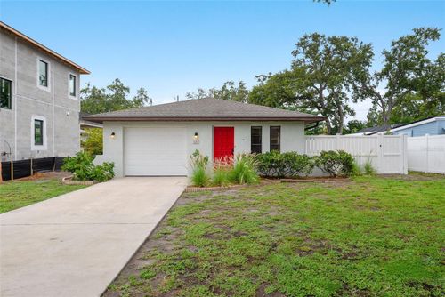 5217 29th Ave S, GULFPORT, FL, 33707-5607 | Card Image