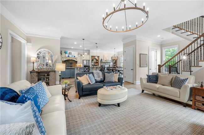 1741 Hickory Path Way, House other with 5 bedrooms, 5 bathrooms and null parking in Suwanee GA | Image 8