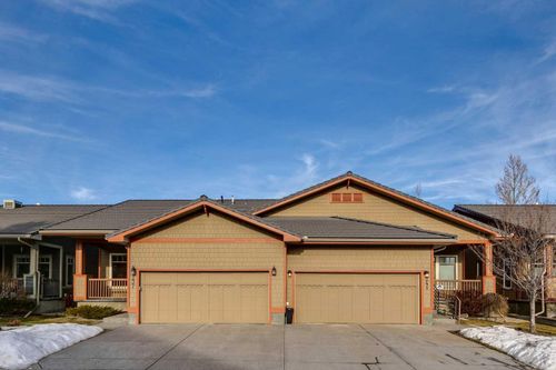 241 Bridle Estates Rd Sw, Calgary, AB, T2Y0G1 | Card Image