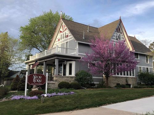 637 S Monroe Avenue, GREEN BAY, WI, 54301 | Card Image