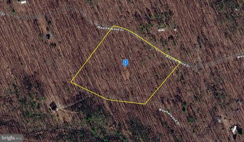1115 Weatherwood Dr, Big Island, VA, 24526 | Card Image