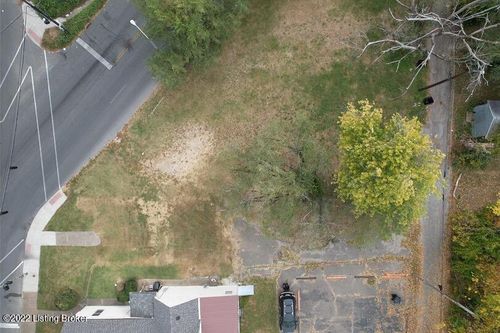 2911 Wilson Ave, Louisville, KY, 40211-1724 | Card Image