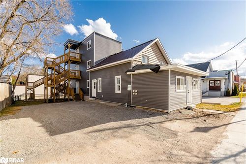 c-99 Colborne St W, Orillia, ON, L3V2Y8 | Card Image