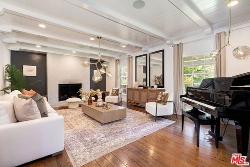 527 19th St, Santa Monica, CA, 90402 | Card Image