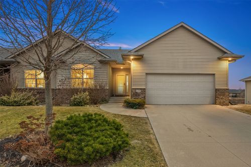 230 Windflower Ln, Solon, IA, 52333-9453 | Card Image