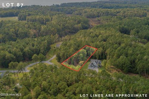 10 Peppervine Ct, Minnesott Beach, NC, 28510-8506 | Card Image