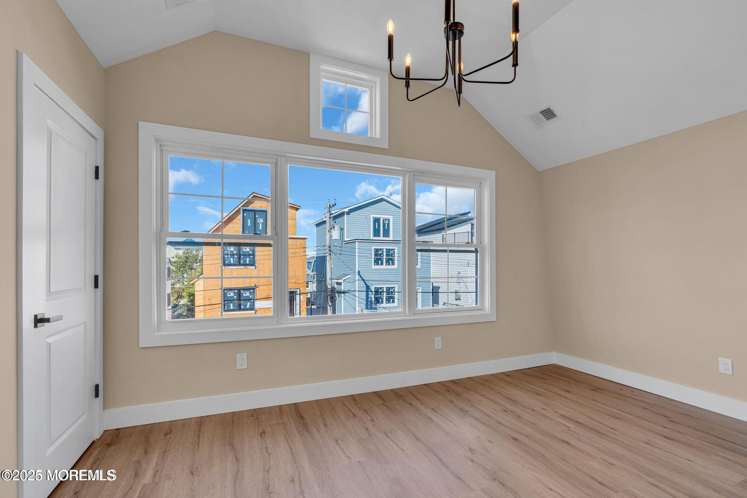 Residential Lease in Highlands 5