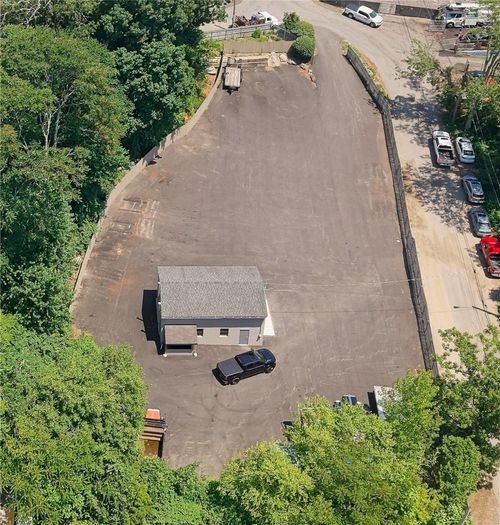 41 Starr St, Johnston, RI, 02919-6247 | Card Image