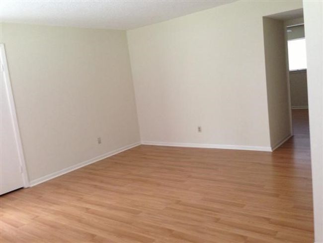 APT-102 - 706 W 34 Th St, Condo with 1 bedrooms, 1 bathrooms and 1 parking in Austin TX | Image 4