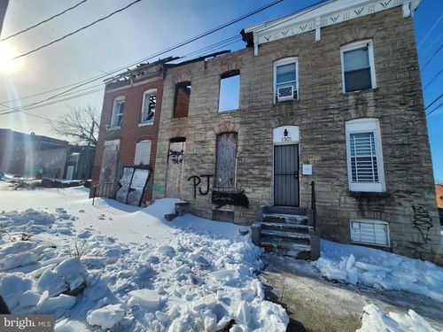 1303 Cliftview Ave, BALTIMORE, MD, 21218-5526 | Card Image
