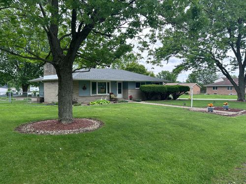 7595 Washington Ct, Merrillville, IN, 46410-4714 | Card Image
