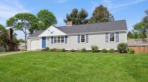 86 Pompano Rd, Yarmouth Port, MA, 02675-2061 | Card Image