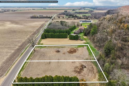 Lot 9 Old Bluff Trail, Sumpter, WI, 53578 | Card Image