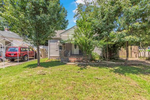 3738 Townes Ave, Memphis, TN, 38122-1216 | Card Image