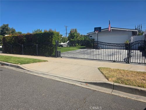1448 W Berkeley Ct, Ontario, CA, 91762 | Card Image