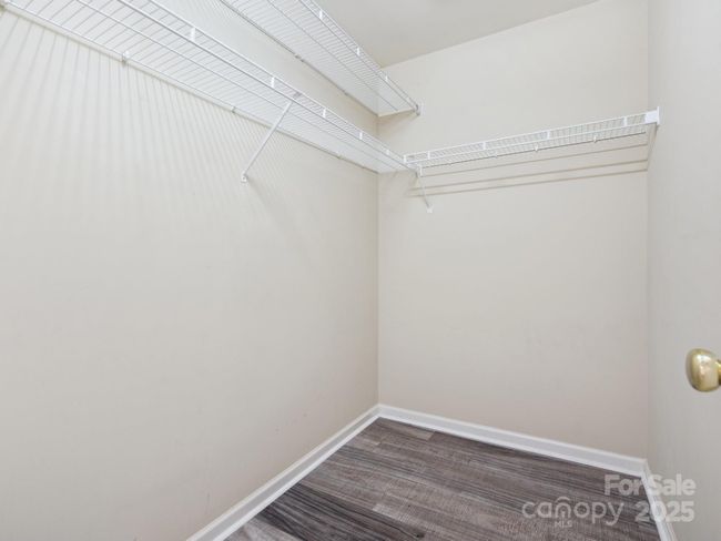 Primary Closet | Image 19