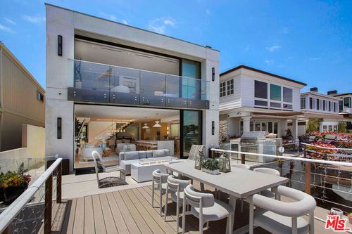642 Via Lido Nord, Newport Beach, CA, 92663 | Card Image