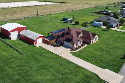 10905 Soft Shell Dr, Venus, TX, 76084-3607 | Card Image