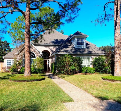 5523 Fragrant Cloud Ct, Houston, TX, 77041-6530 | Card Image