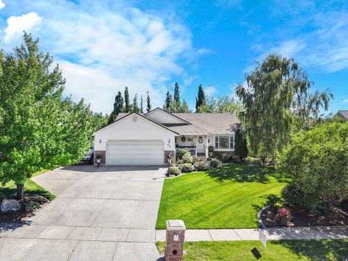 955 W 2390 S, Perry, UT, 84302-4921 | Card Image