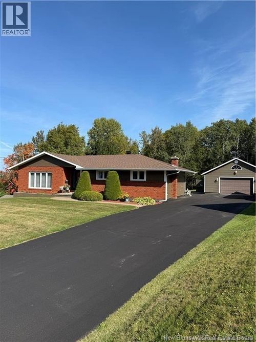 29 Cormier Cres, Mcleods, NB, E3N5T6 | Card Image