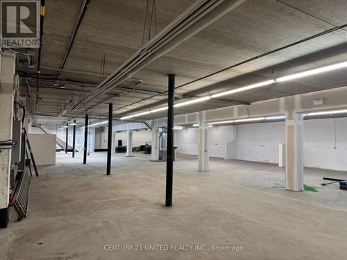 2704 Lakefield Rd, Selwyn, ON, K9J6X5 | Card Image