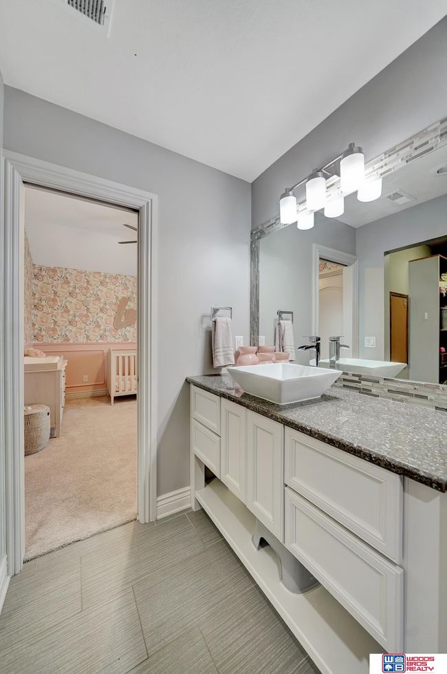 2020 Ridgeline Dr, House other with 5 bedrooms, 4 bathrooms and 3 parking in Lincoln NE | Image 36