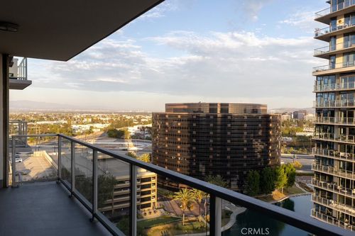 1605-9 Macarthur Pl, Santa Ana, CA, 92707-6749 | Card Image