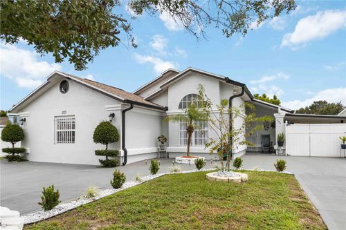 203 Pelican Ct, KISSIMMEE, FL, 34743-8301 | Card Image