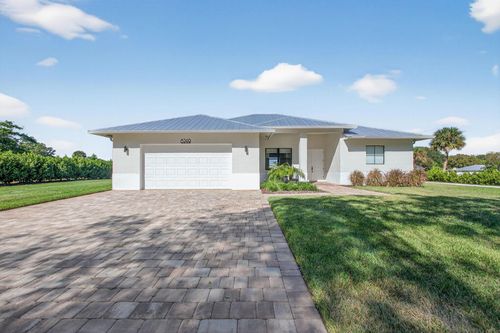 8249 Se Dharlys St, Hobe Sound, FL, 33455-4101 | Card Image