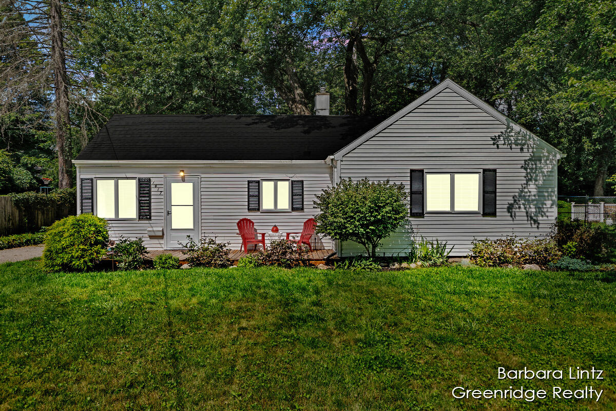 Ferndale Ave, Kalamazoo, MI 49006