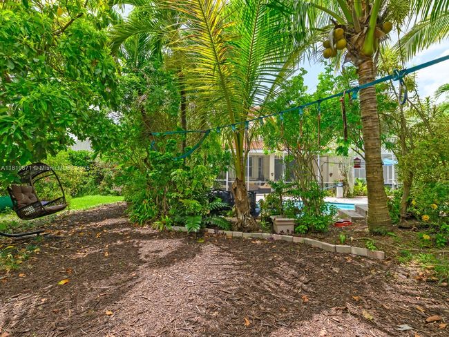 4209 Pinewood Ln, House other with 5 bedrooms, 4 bathrooms and null parking in Weston FL | Image 59