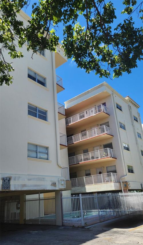 apt-c7-2008 Jackson St, Hollywood, FL, 33020-5051 | Card Image