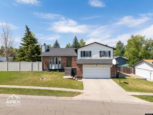 603 Twin Ridge Ave, Evanston, WY, 82930-5107 | Card Image