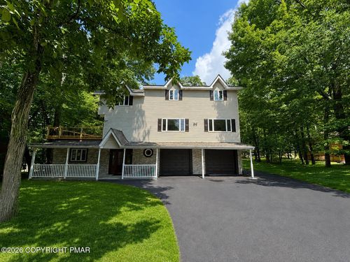 297 Hyland Dr, East Stroudsburg, PA, 18301-6745 | Card Image