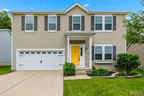 3009 Preston Woods Trl, Lake St Louis, MO, 63367-6515 | Card Image