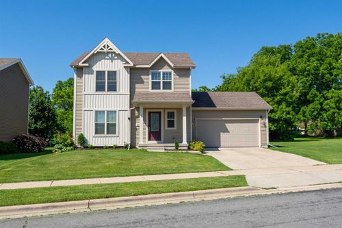 324 White Tail Drive, SUN PRAIRIE, WI, 53590 | Card Image