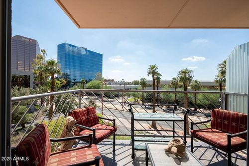 4e-2201 N Central Ave, Phoenix, AZ, 85004-1417 | Card Image