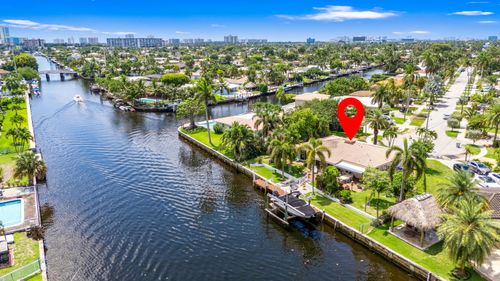 270 Se 5th Ter, Pompano Beach, FL, 33060-8030 | Card Image