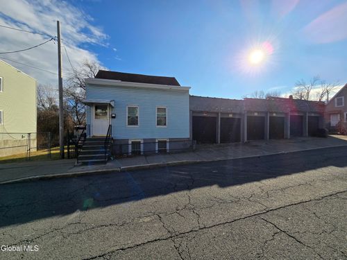 38 Sloan Street, Albany, NY, 12202 | Card Image