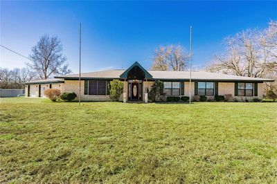 384 Fm 904 S, House other with 4 bedrooms, 2 bathrooms and null parking in Pecan Gap TX | Image 3