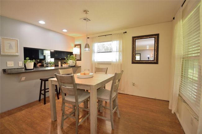 Dining Area | Image 7