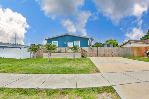1169 8th Ave Ne, LARGO, FL, 33770-1652 | Card Image