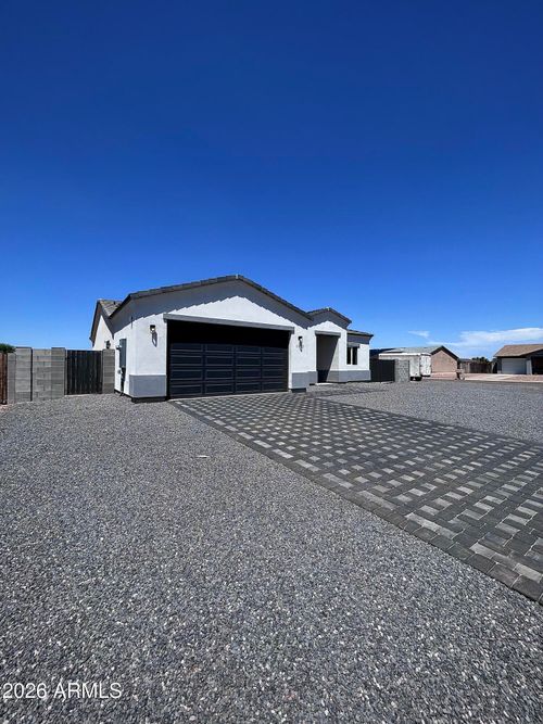10933 W Carmelita Cir, Arizona City, AZ, 85123-6492 | Card Image