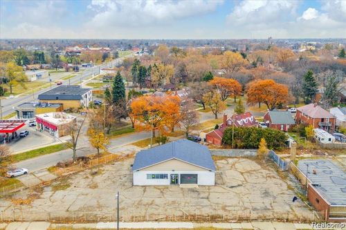 8900 Joy Rd, Detroit, MI, 48204-3102 | Card Image