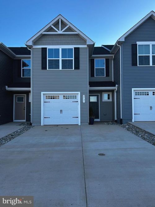 2737 Apricot Dr, Culpeper, VA, 22701-3984 | Card Image